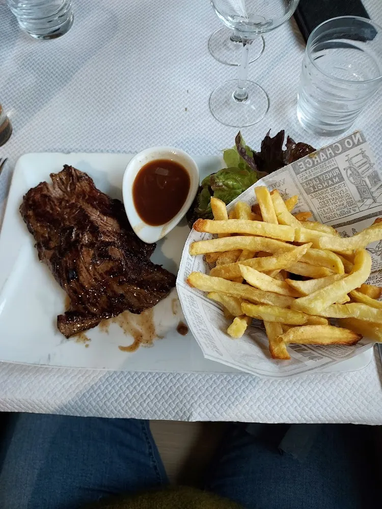 Bavette Sauce Échalotes Et Frites
